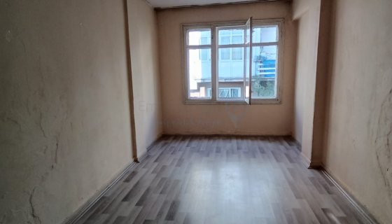 BATTALGAZİ MAHALLESİNDE SATILIK DAİRE 