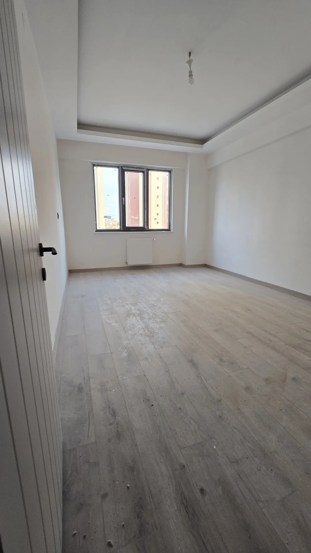 Seyrani Dağtekin Konutlarında Satılık Sıfır Daire — fotoğraf 1